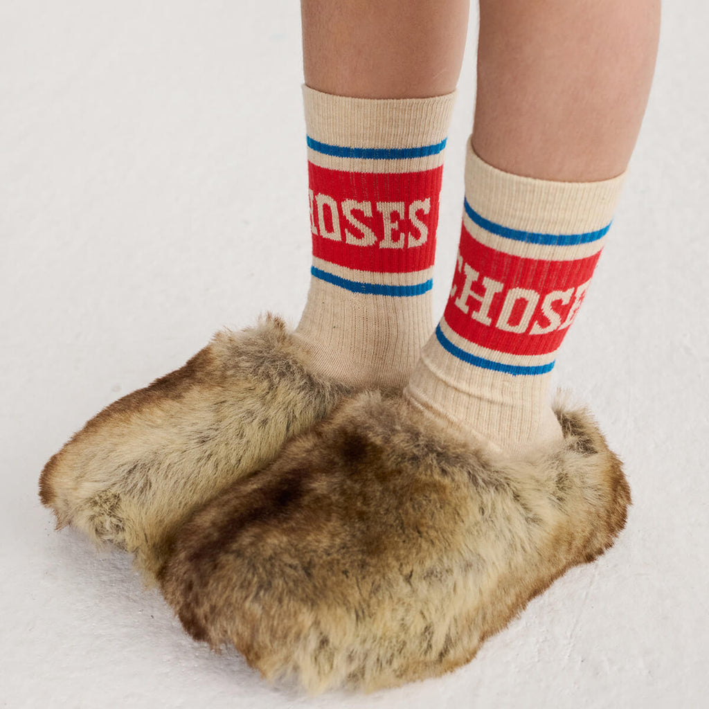 Chaussettes hautes fantaisie en mélange de coton à imprimé graphique multicolore éclatant avec blocs de couleurs audacieux pour enfants au quotidien (2-11 ans)