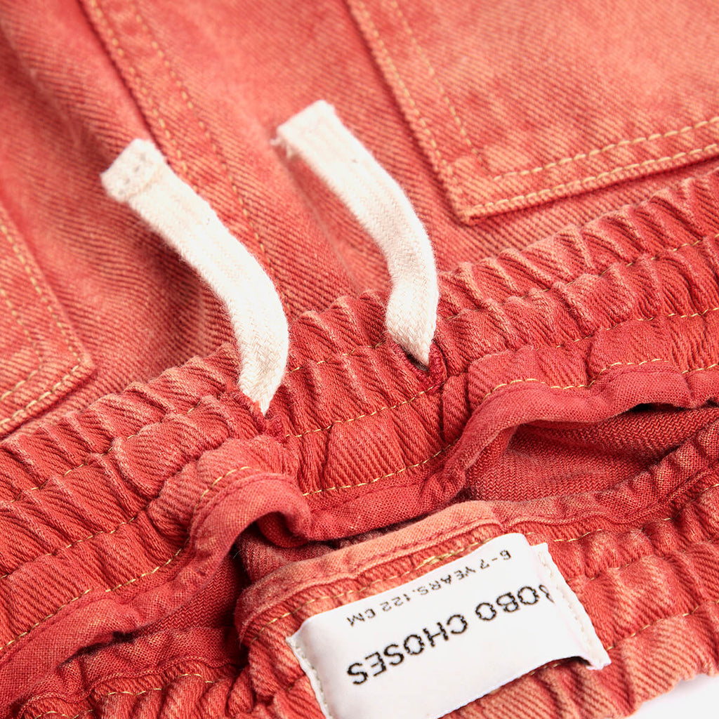Pantalon en sergé kaki imprimé dinosaure espiègle avec étiquette graphique amusante pour les enfants de 2 à 13 ans