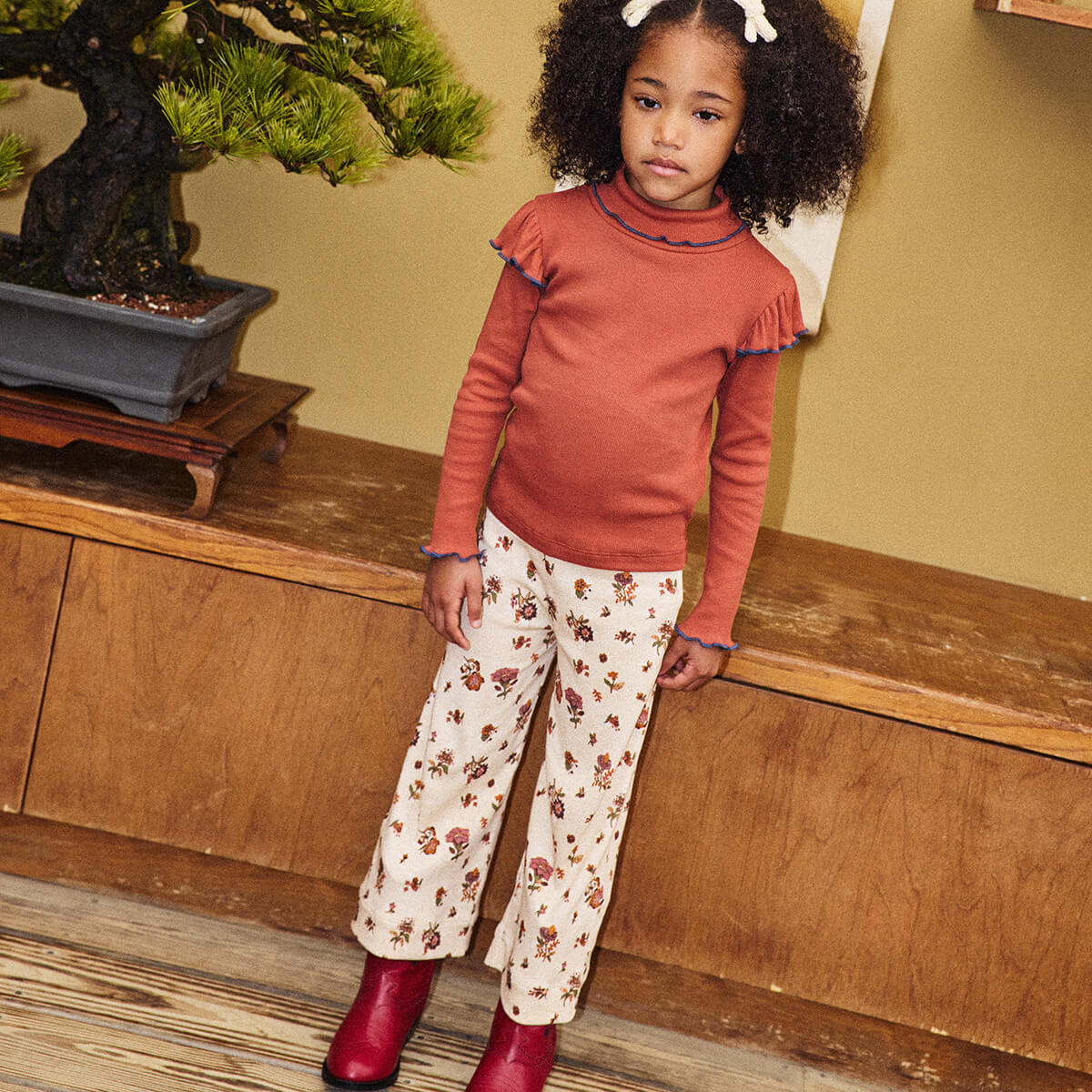 Pantalon large en coton, coupe trapèze, imprimé floral rose antique  blanc naturel artistique, motif floral décontracté pour les enfants de 2 à 10 ans
