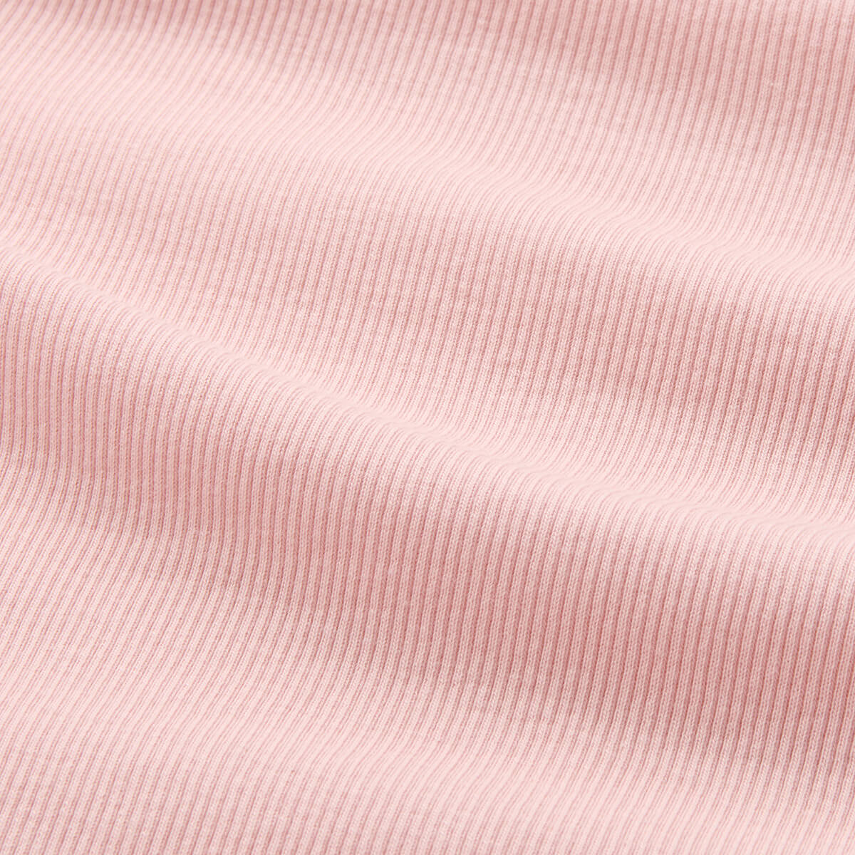 Haut à col roulé uni en coton rose cerise à manches longues et col haut au design épuré pour enfants, collection automne-hiver (2-10 ans)